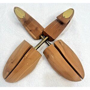 Pair of Salvatore Ferragamo Cedar Shoe Trees Medium Made in USA